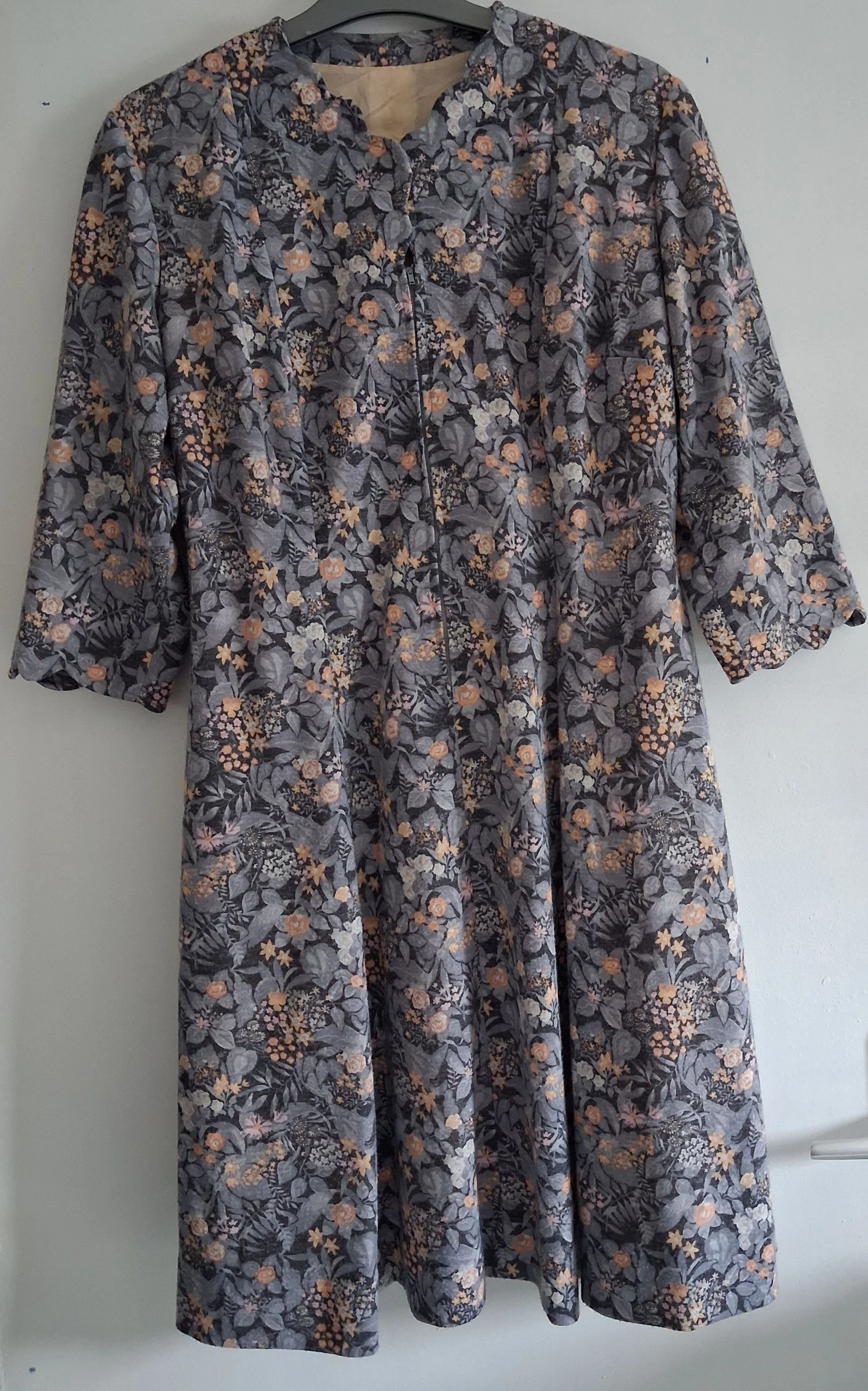 Robe fleurie vintage des seventies